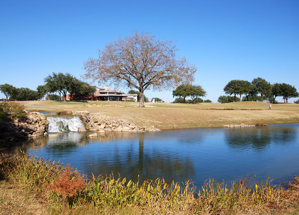 pond-teravista-round-rock-tx